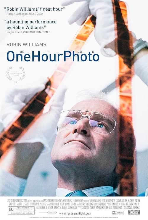 One Hour Photo film posteri